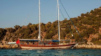 Goleta Tarkan 5