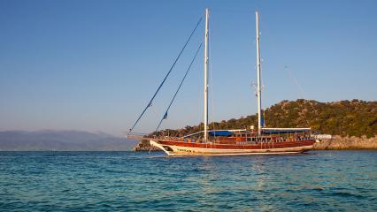Goleta Tarkan 5