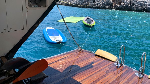 Yate de vela Tigra