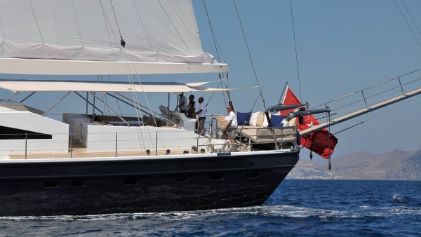 Yate de vela Ubi Bene