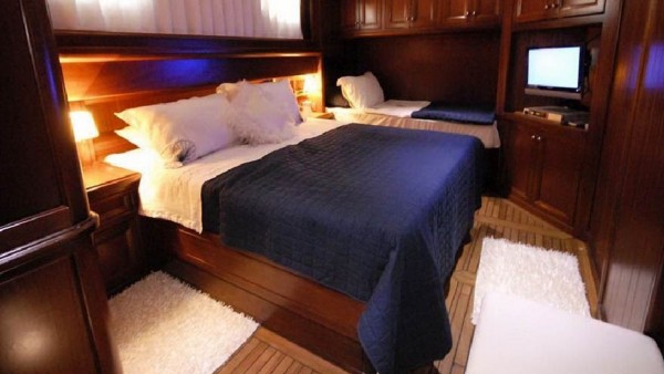 Goleta Yuksel Deniz