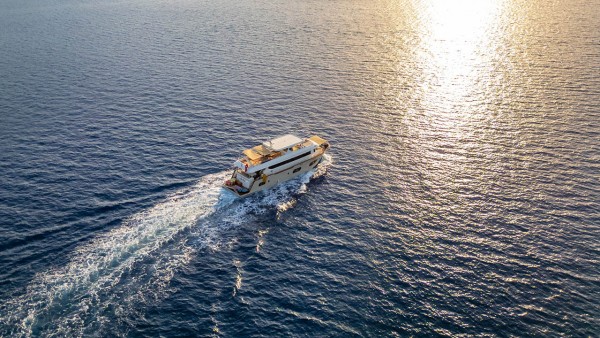 Yate a motor Lycian Dream