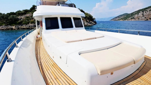 Yate a motor Vanguard